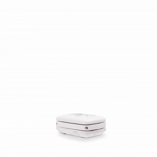 magnifying tool precise application of products