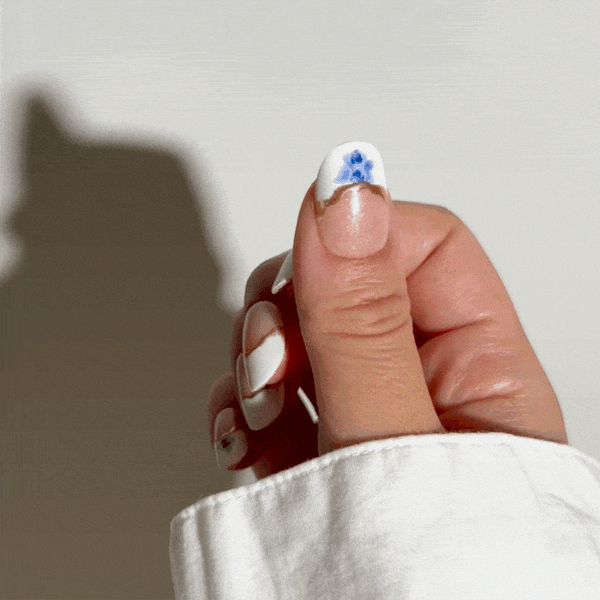 Porcelain Bloom - Oval Sustainable Nails - Pre order