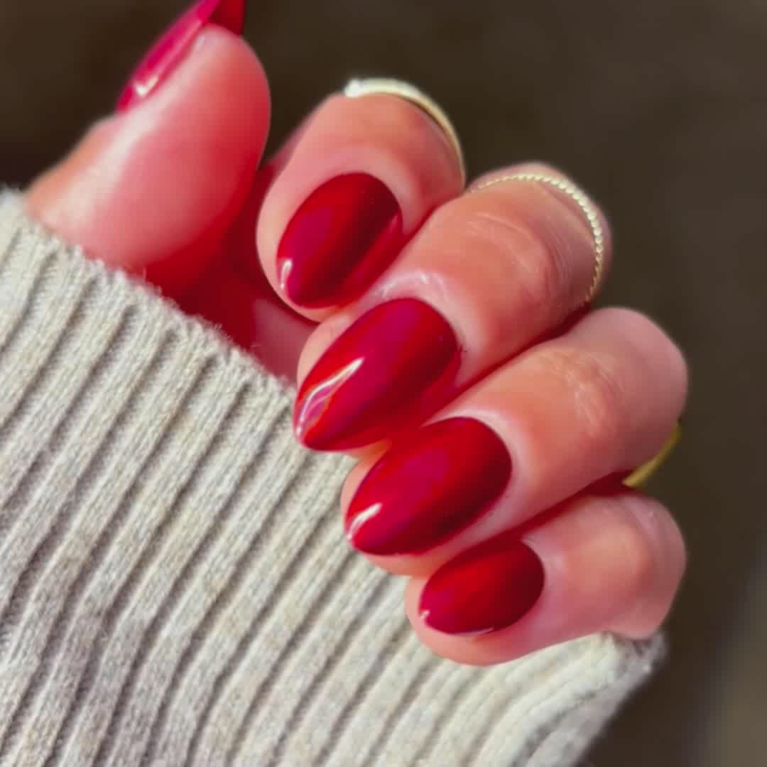 Xmas Red - Holographic Nail Powder