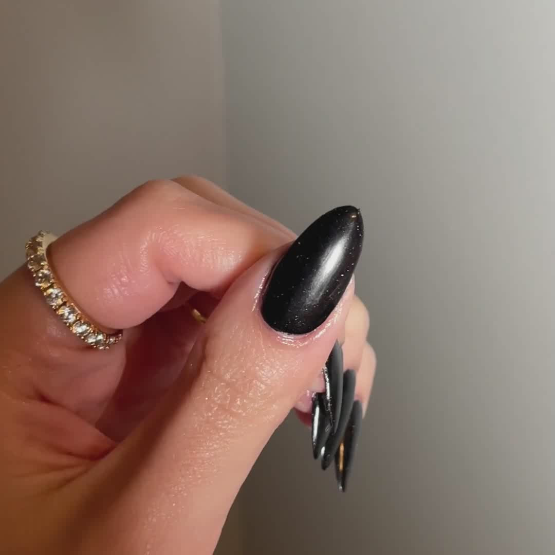 Raven - Metallic Nail Powder